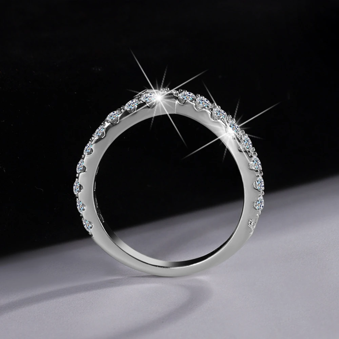 Étoile Pavé Ring