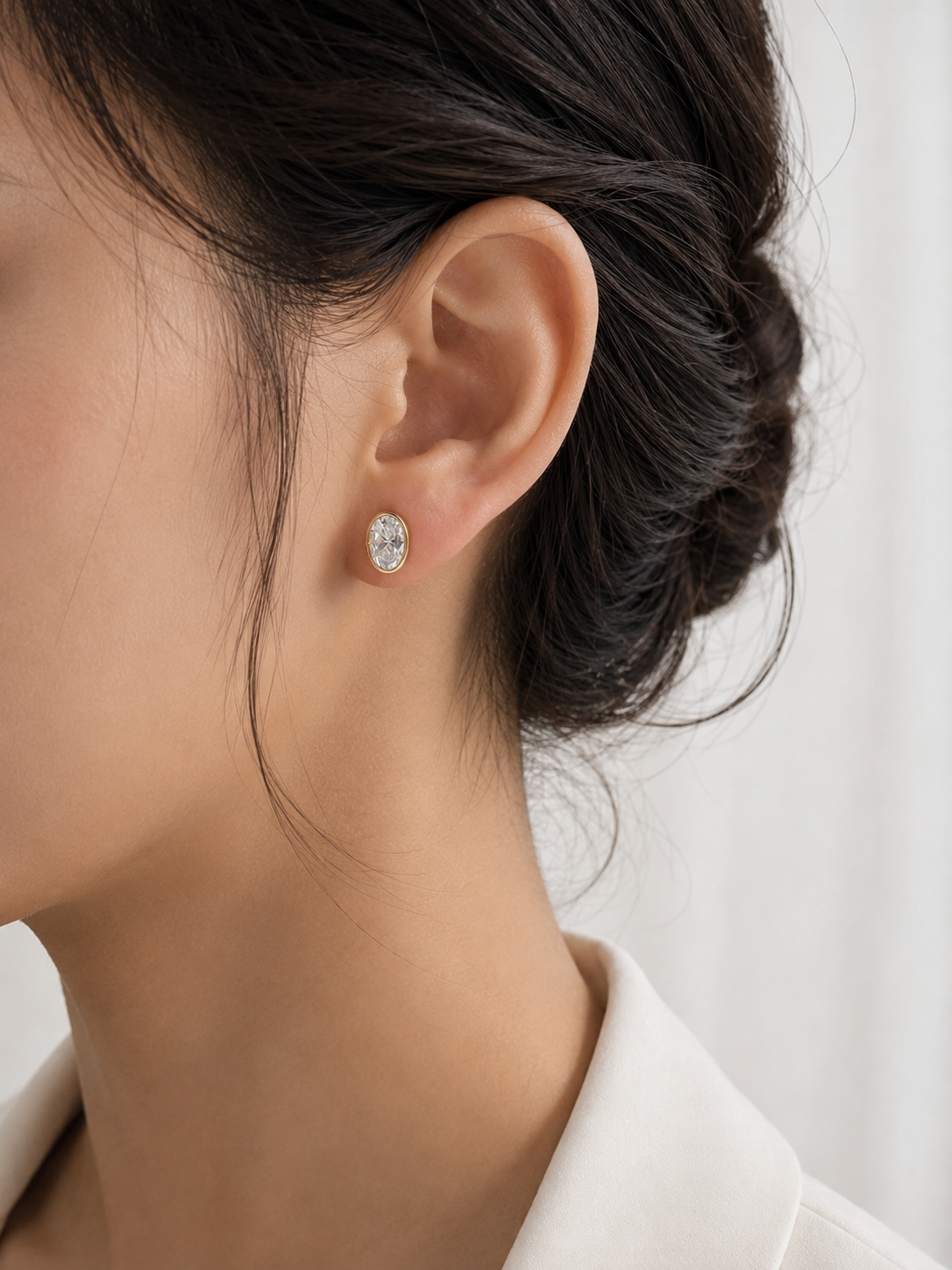 Oval Bezel Lab-Grown Diamond Stud Earrings – Solid Gold | IGI Certified