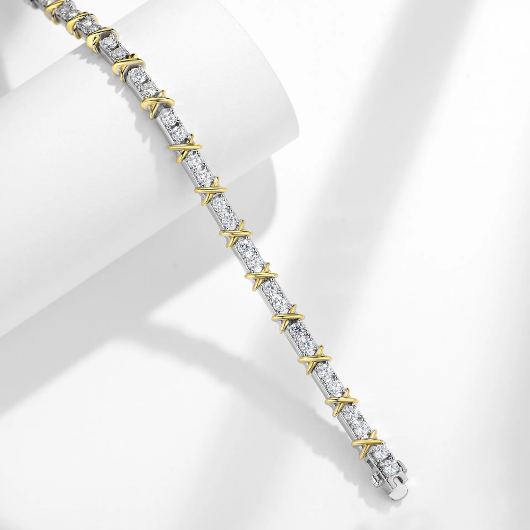 Lumière X Bracelet – Two-Tone Moissanite Elegance